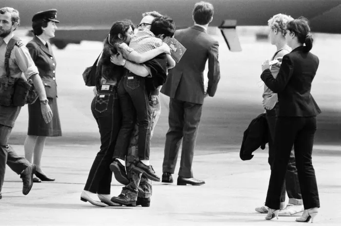 Framed Print : Emotional scenes at Brize Norton as the survivors of the container ship Atlantic Conveyor Framed Print : Emotional scenes at Brize Norton as the survivors of the container ship Atlantic Conveyor