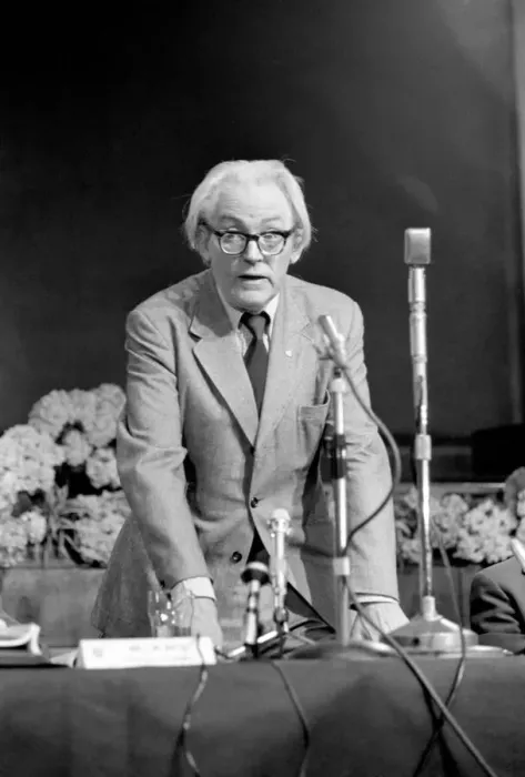 Framed Print : Engineers Union Conference: Employment Secretary Michael Foot spoke to the Amalgamated Framed Print : Engineers Union Conference: Employment Secretary Michael Foot spoke to the Amalgamated