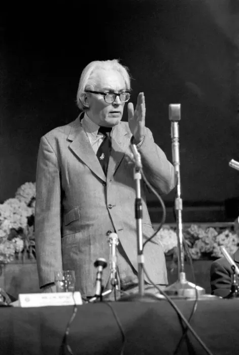 Framed Print : Engineers Union Conference: Employment Secretary Michael Foot spoke to the Amalgamated Framed Print : Engineers Union Conference: Employment Secretary Michael Foot spoke to the Amalgamated
