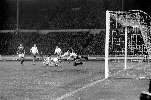 England (2) v. West Germany (0). March 1975 75-01404-006