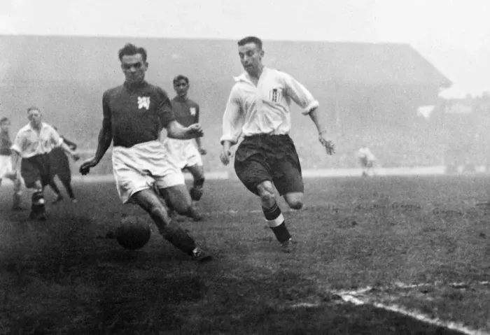 Framed Print : England 5-4 Czechoslovakia, International Friendly at White Hart Lane, High Road Framed Print : England 5-4 Czechoslovakia, International Friendly at White Hart Lane, High Road
