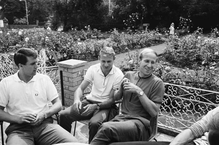 Framed Print : England football players relaxing at their base in Hendon during the 1966 World Cup