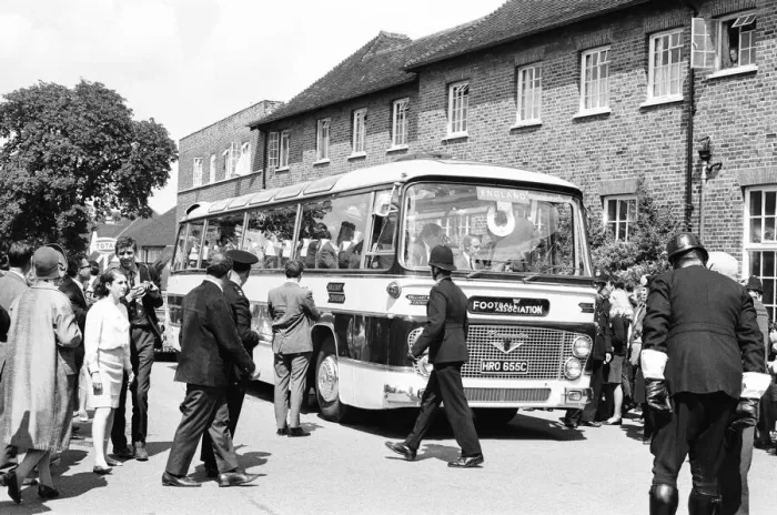 Framed Print : The England football team leave their Hendon Hall hotel on the way to Wembley to play Framed Print : The England football team leave their Hendon Hall hotel on the way to Wembley to play