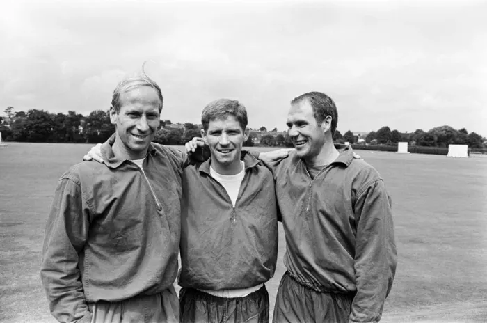 Framed Print : England football team memebers Bobby Charlton, Alan Ball Framed Print : England football team memebers Bobby Charlton, Alan Ball