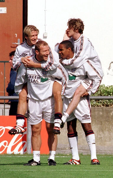 England Football Training 1998 team mates relaxing Alan Shearer