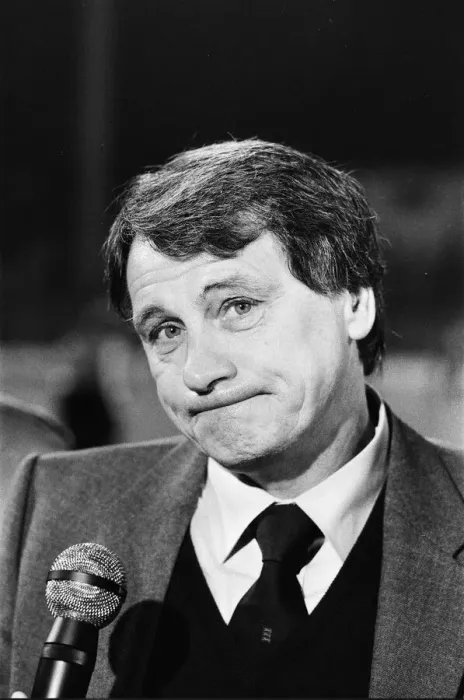 Framed Print : England manager Bobby Robson after his sides 4-0 victory over Luxembourg in Framed Print : England manager Bobby Robson after his sides 4-0 victory over Luxembourg in
