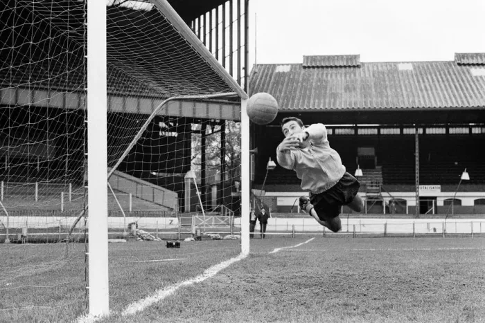 Framed Print : England team training session at Stamford Bridge ahead of their international friendly Framed Print : England team training session at Stamford Bridge ahead of their international friendly