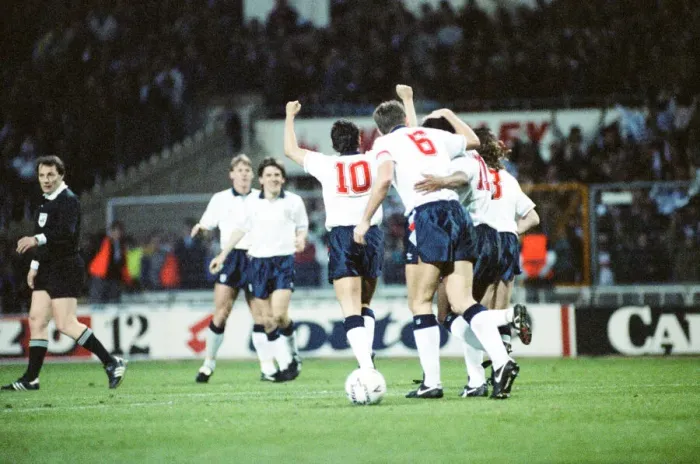 Framed Print : England v Brazil 28th March 1990, Wembley. Gary Linekar (10 Framed Print : England v Brazil 28th March 1990, Wembley. Gary Linekar (10