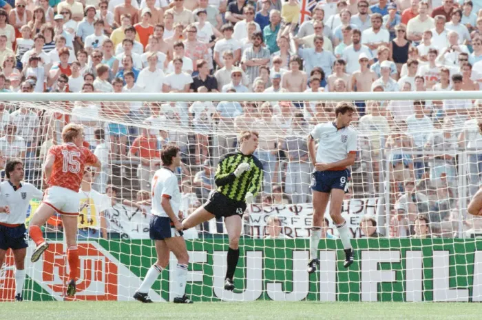 Framed Print : England v Soviet Union 1-3 1988 European Championships, Hanover Germany Group Match B