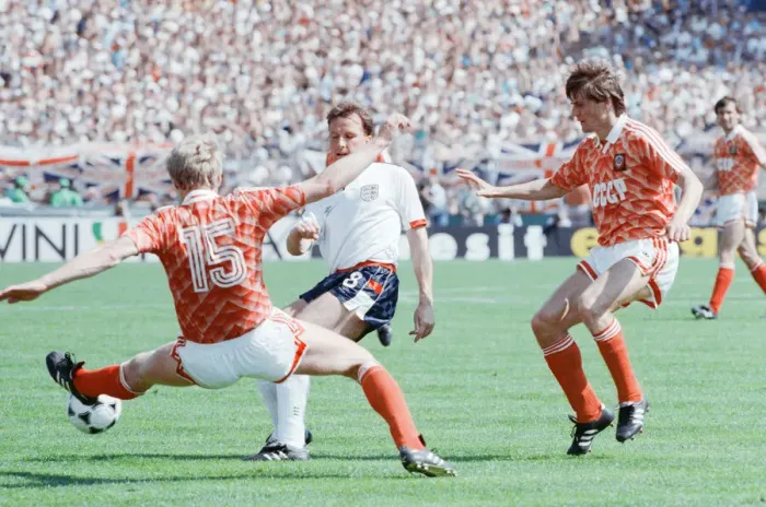 Framed Print : England v Soviet Union 1-3 1988 European Championships, Hanover Germany Group Match B