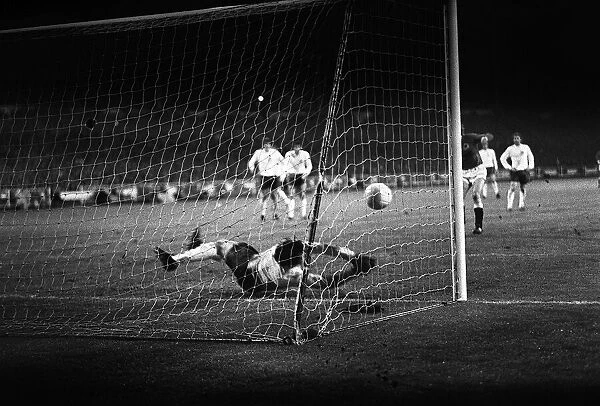 England v West Germany European Nations Cup 1972 1st leg at Wembley Gordon