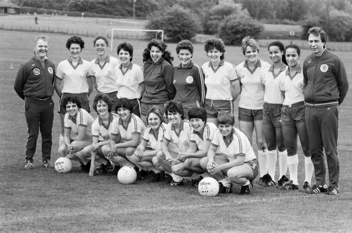 Framed Print : England Womens Football Team, pictured during training session ahead of their Framed Print : England Womens Football Team, pictured during training session ahead of their