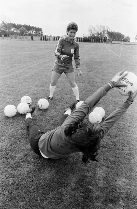 Framed Print : England Womens Football Team, pictured during training session ahead of their Framed Print : England Womens Football Team, pictured during training session ahead of their