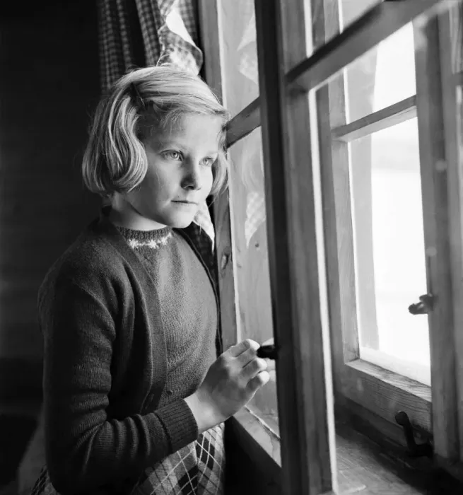 Framed Print : One of the English children appearing in a small part in the film, The Village Framed Print : One of the English children appearing in a small part in the film, The Village
