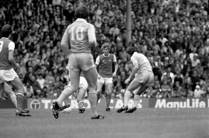 Framed Print : English Division 1. Arsenal 2 v. Stoke 0. September 1980 LF04-25-045 Framed Print : English Division 1. Arsenal 2 v. Stoke 0. September 1980 LF04-25-045
