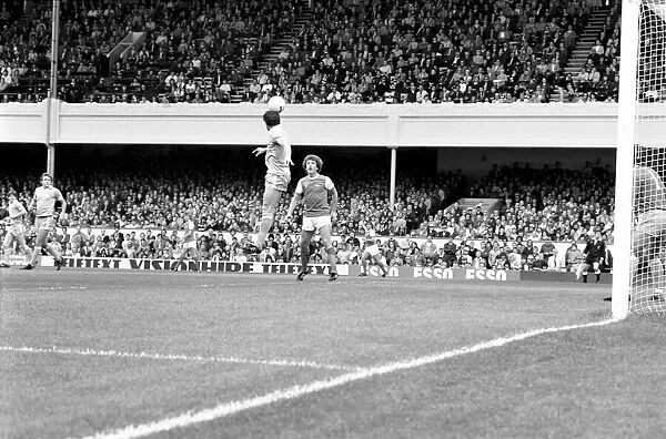 English Division 1. Arsenal 2 v. Stoke 0. September 1980 LF04-25-061