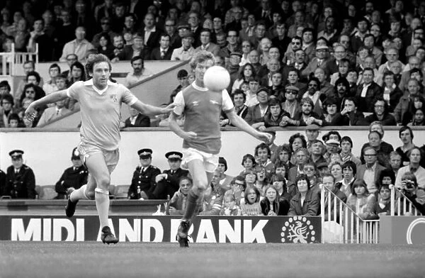English Division 1. Arsenal 2 v. Stoke 0. September 1980 LF04-25-009