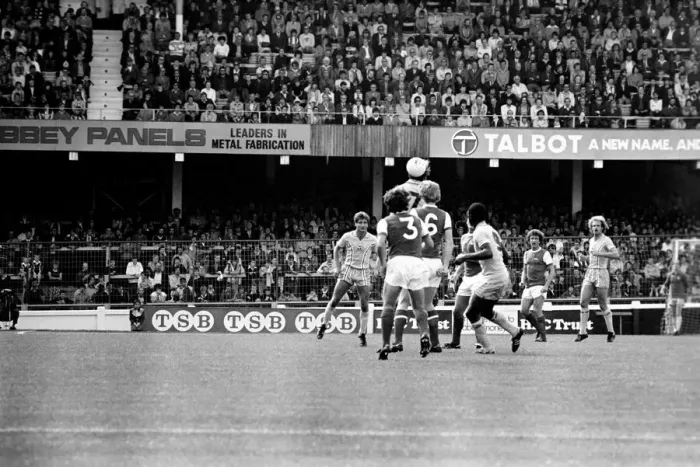 Framed Print : English Division 1. Coventry 3 v. Arsenal 1. August 1980 LF04-09-008 Framed Print : English Division 1. Coventry 3 v. Arsenal 1. August 1980 LF04-09-008