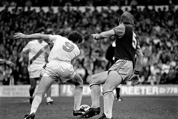 English Division 1. Crystal Palace 0 v. Aston Villa 1. September 1980 LF04-34-130