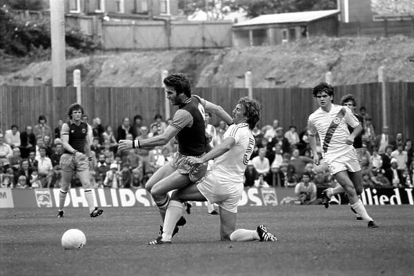 English Division 1. Crystal Palace 0 v. Aston Villa 1. September 1980 LF04-34-107
