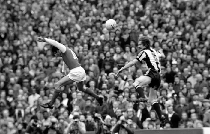 Framed Print : English Division 1 Football. Arsenal 1 v. West Bromwich Albion 1. April 1980 LF03-04-030 Framed Print : English Division 1 Football. Arsenal 1 v. West Bromwich Albion 1. April 1980 LF03-04-030