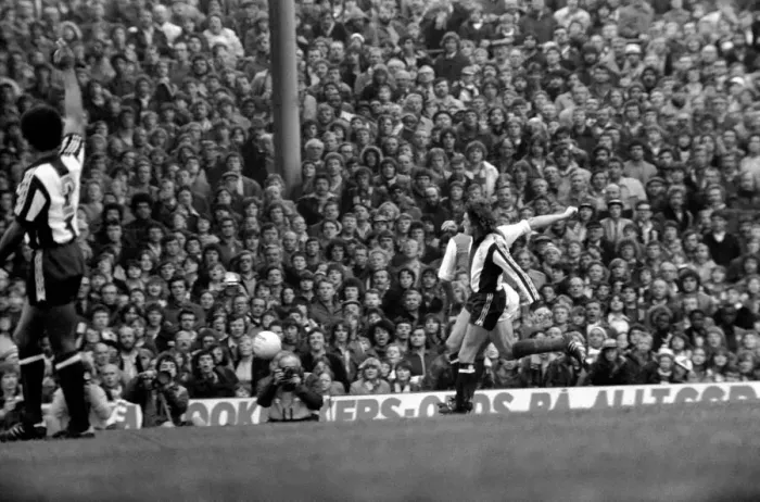 Framed Print : English Division 1 Football. Arsenal 1 v. West Bromwich Albion 1. April 1980 LF03-04-052 Framed Print : English Division 1 Football. Arsenal 1 v. West Bromwich Albion 1. April 1980 LF03-04-052