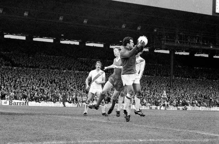 Framed Print : English Division 1 Football. Crystal Palace 0 v. Liverpool 0. April 1980 LF03-06-054 Framed Print : English Division 1 Football. Crystal Palace 0 v. Liverpool 0. April 1980 LF03-06-054