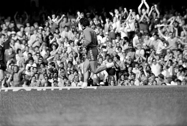 English Division 2. Chelsea 0 v. West Ham 1. September 1980 LF04-22-049