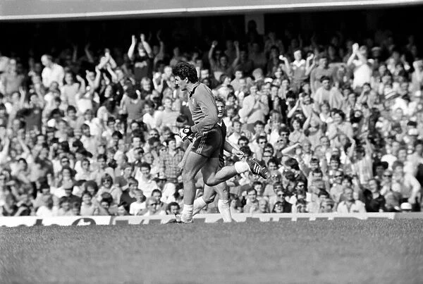 English Division 2. Chelsea 0 v. West Ham 1. September 1980 LF04-22-050