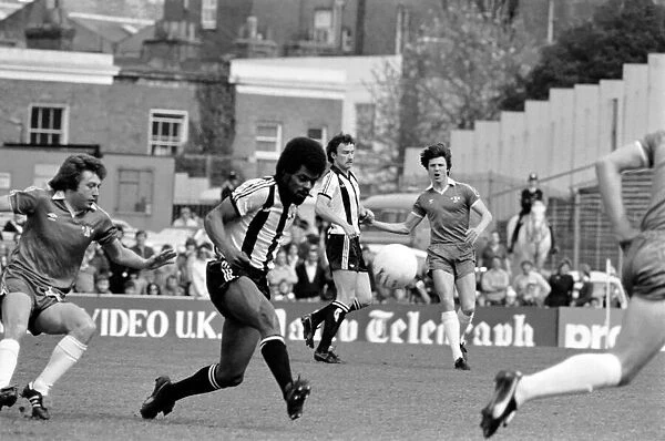 English Division 2 football. Chelsea 1 v. Notts County 0. April 1980 LF03-01-115