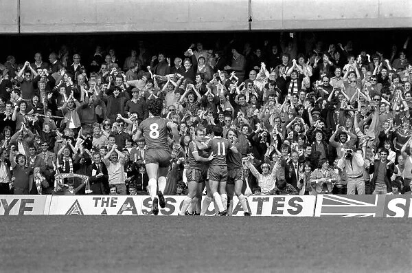 English Division 2 football. Chelsea 1 v. Notts County 0. April 1980 LF03-01-086