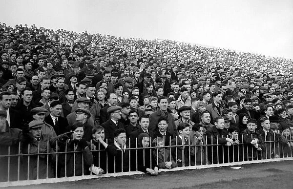 English FA Cup. Crowd scene watching Aston Villa 2 v Bolton Wanderers 1