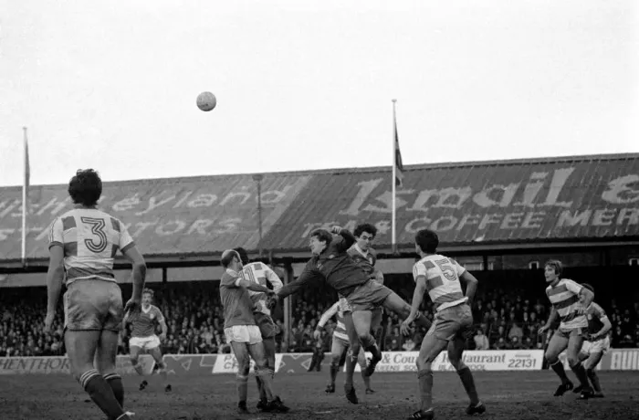 Framed Print : English FA Cup match. Blackpool 0 v Queens Park Rangers 0. January 1982 MF05-17-006 Framed Print : English FA Cup match. Blackpool 0 v Queens Park Rangers 0. January 1982 MF05-17-006