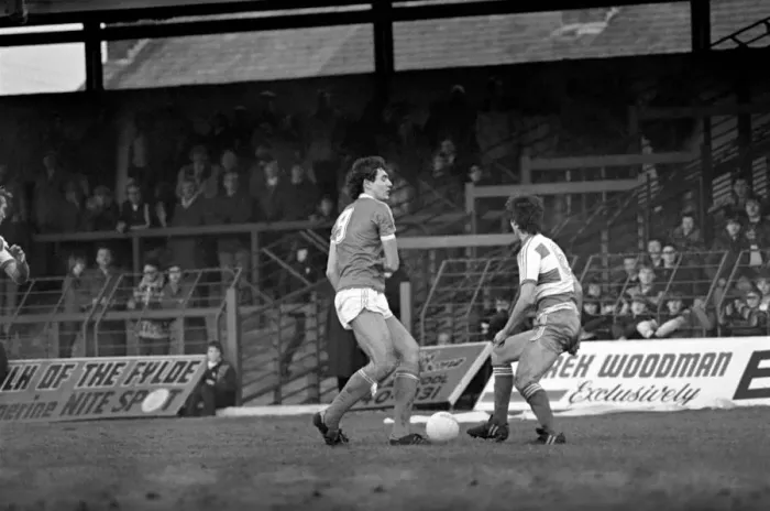 Framed Print : English FA Cup match. Blackpool 0 v Queens Park Rangers 0. January 1982 MF05-17-023 Framed Print : English FA Cup match. Blackpool 0 v Queens Park Rangers 0. January 1982 MF05-17-023