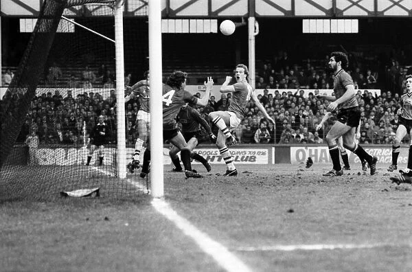 English FA Cup match at Goodison Park. Everton 0 v Gillingham 0 Andy Gray