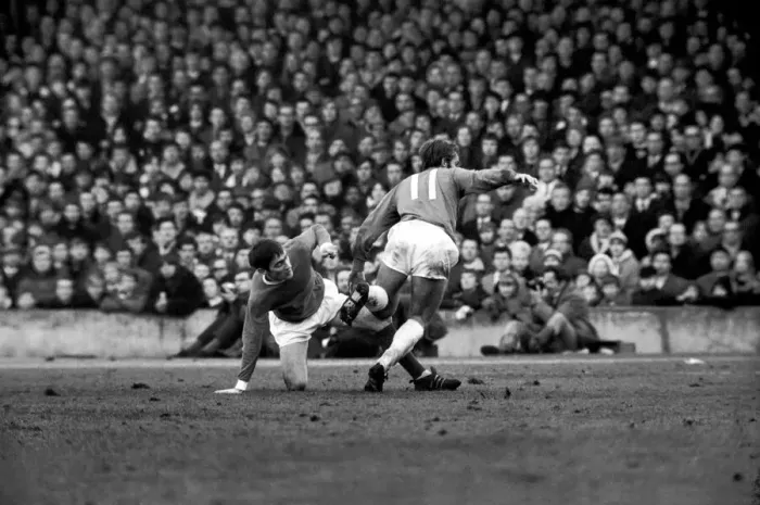 Framed Print : English FA Cup match at Portman Road Ipswich Town 0 v Manchester United 1