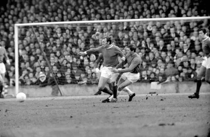 Framed Print : English FA Cup match at Portman Road Ipswich Town 0 v Manchester United 1 Framed Print : English FA Cup match at Portman Road Ipswich Town 0 v Manchester United 1