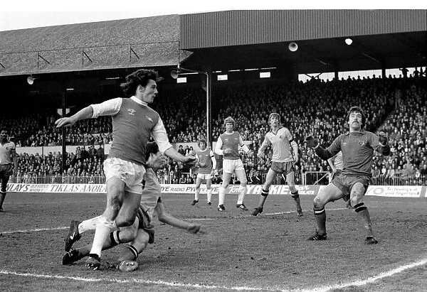 English FA Cup match at Vicarage Road. Watford 1 v Arsenal 2. March 1980 LF02-03-067