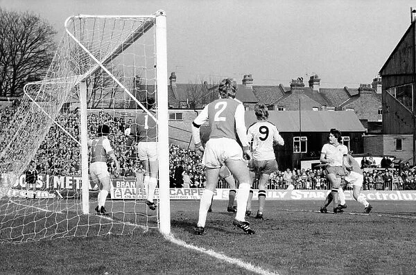 English FA Cup match at Vicarage Road. Watford 1 v Arsenal 2. March 1980 LF02-03-027