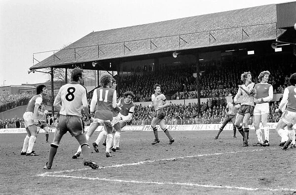 English FA Cup match at Vicarage Road. Watford 1 v Arsenal 2. March 1980 LF02-03-054