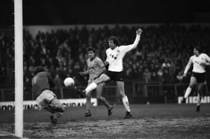 Framed Print : English FA Cup Third Round match. Bolton Wanderers 3 v Derby County 1