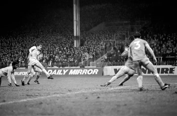 Framed Print : English FA Cup Third round match at Maine Road. Manchester City 3 v Cardiff City 1