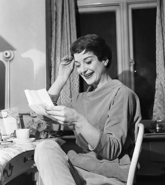Framed Print : English jazz singer and actress Annie Ross, who appears in the show Cranks