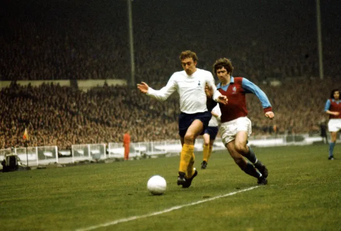 Framed Print : English League Cup Final at Wembley Stadium Tottenham Hotspur 2 v Aston Villa 0