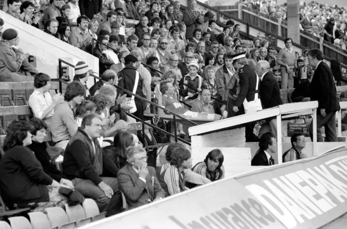 Framed Print : English League Cup Third Round match at The Valley. Charlton Athletic 1 v West Ham United Framed Print : English League Cup Third Round match at The Valley. Charlton Athletic 1 v West Ham United