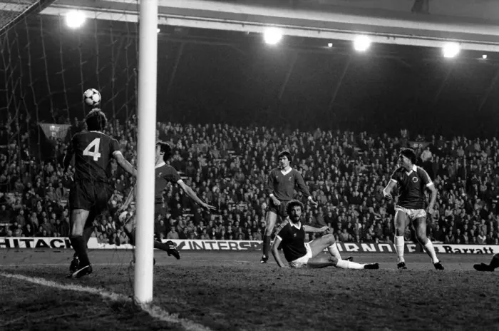 Framed Print : English League Division One match at Anfield. Liverpool 3 v Everton 1 Framed Print : English League Division One match at Anfield. Liverpool 3 v Everton 1