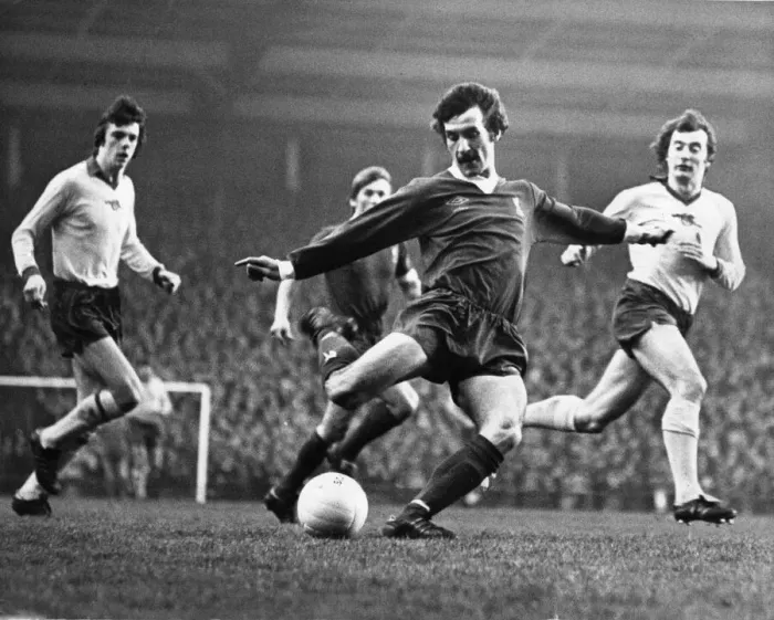 Framed Print : English League Division One match at Anfield. Liverpool 1 v Arsenal 0 Framed Print : English League Division One match at Anfield. Liverpool 1 v Arsenal 0