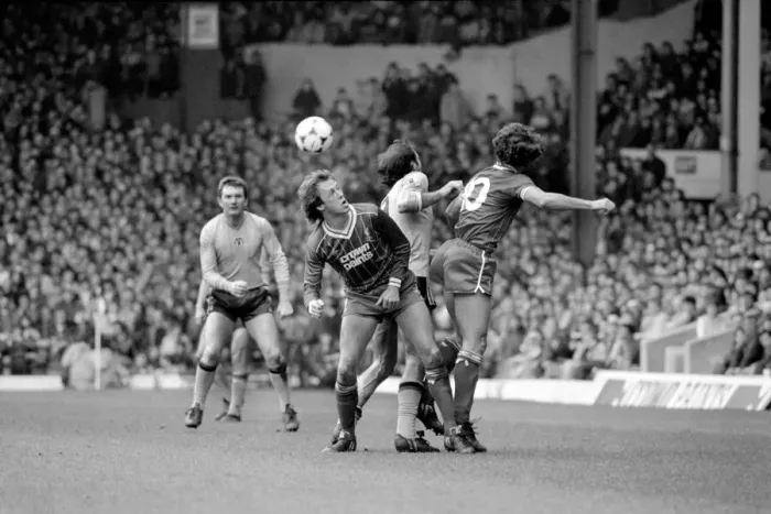 Framed Print : English League Division One match at Anfield Liverpool 1 v Sunderland 0 Phil Framed Print : English League Division One match at Anfield Liverpool 1 v Sunderland 0 Phil