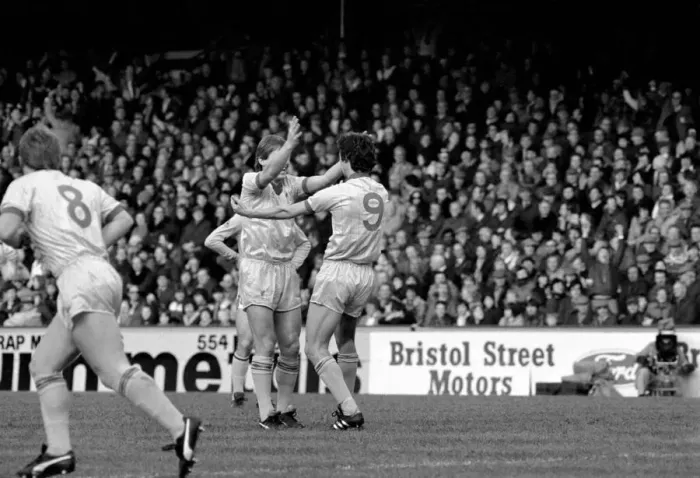 Framed Print : English League Division One match. Aston Villa 0 v Liverpool 3. January 1982 MF05-15-009