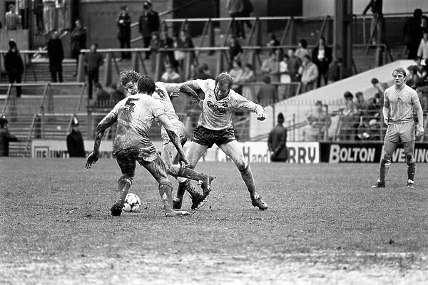 English League Division Two match. Bolton Wanderers 0 v Chelsea 1. May 1983 MF11-27-005